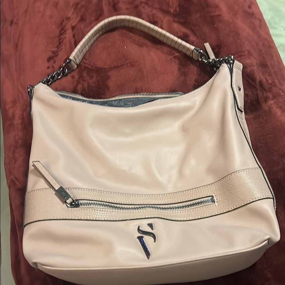 Elegant Cream Handbag